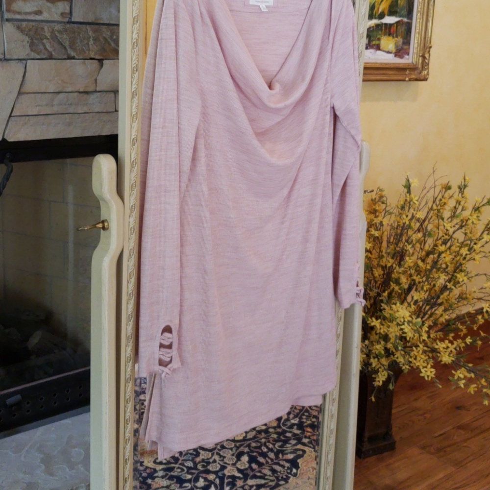 Pure Good tunic. - Picture 4 of 5